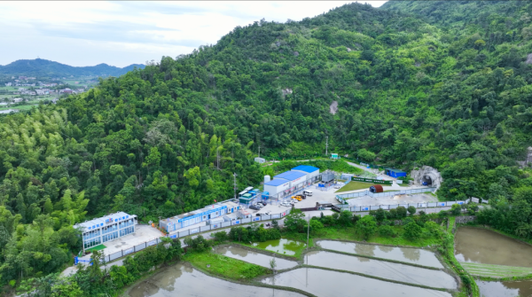 公赢网配资 世界最强“地下充电宝”在湖南建成, 大规模绿电消纳困局迎解